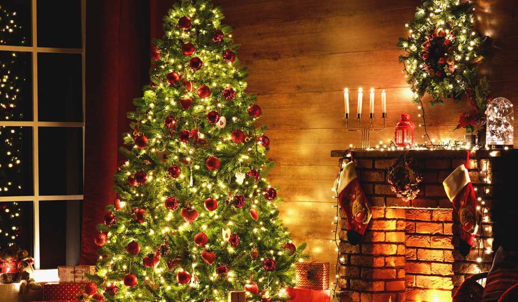 Cómo decorar el árbol de Navidad como un profesional