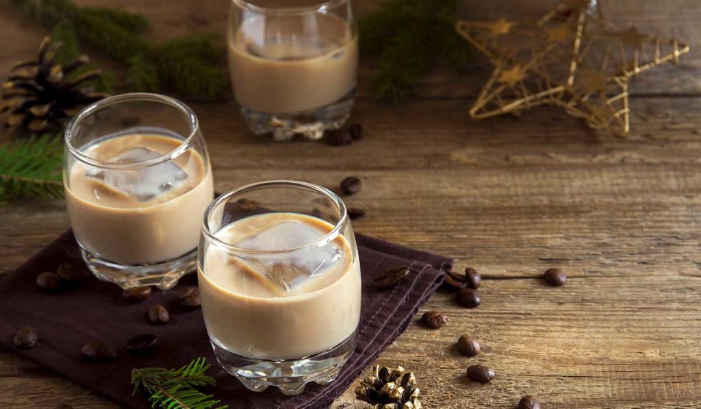 Sorprende a tu familia con esta gelatina de Baileys en Navidad