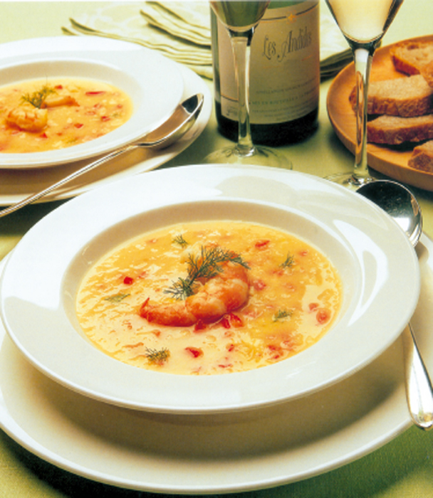 Lúcete con esta sopa con sabor a mar: bisque de camarón